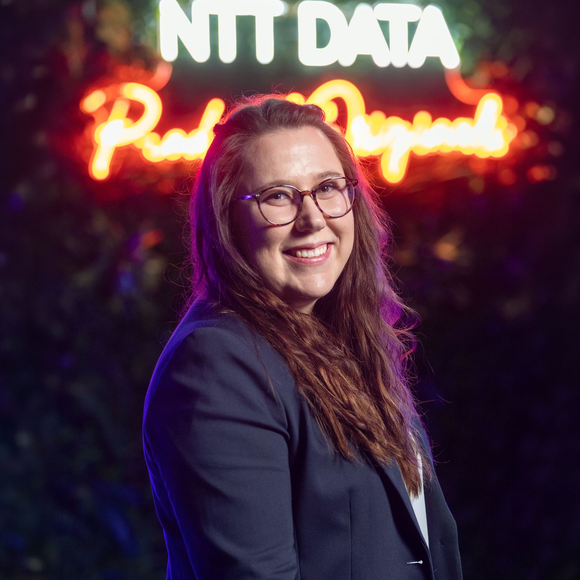 Product-Originals_Staffel-01_Portrait-Joyce_Quadratisch